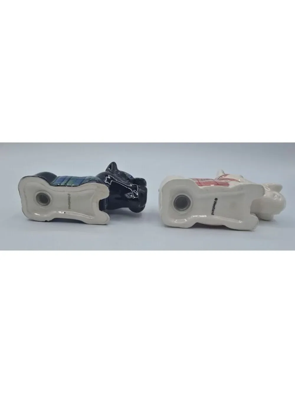 Westland Scottie Dog Magnetic Kissing Salt Pepper Shakers Tartan Plaid